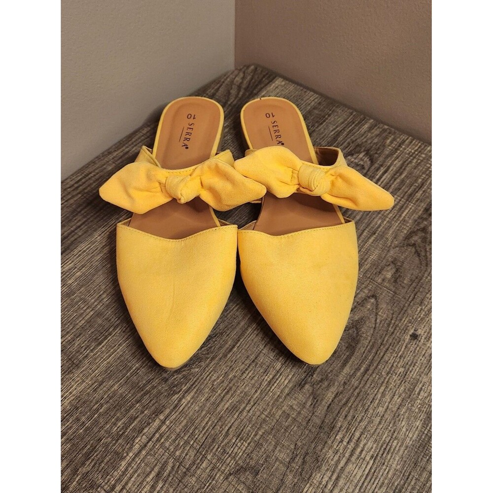 Serra Yellow Bow Pointed-Toe Mules Size 10